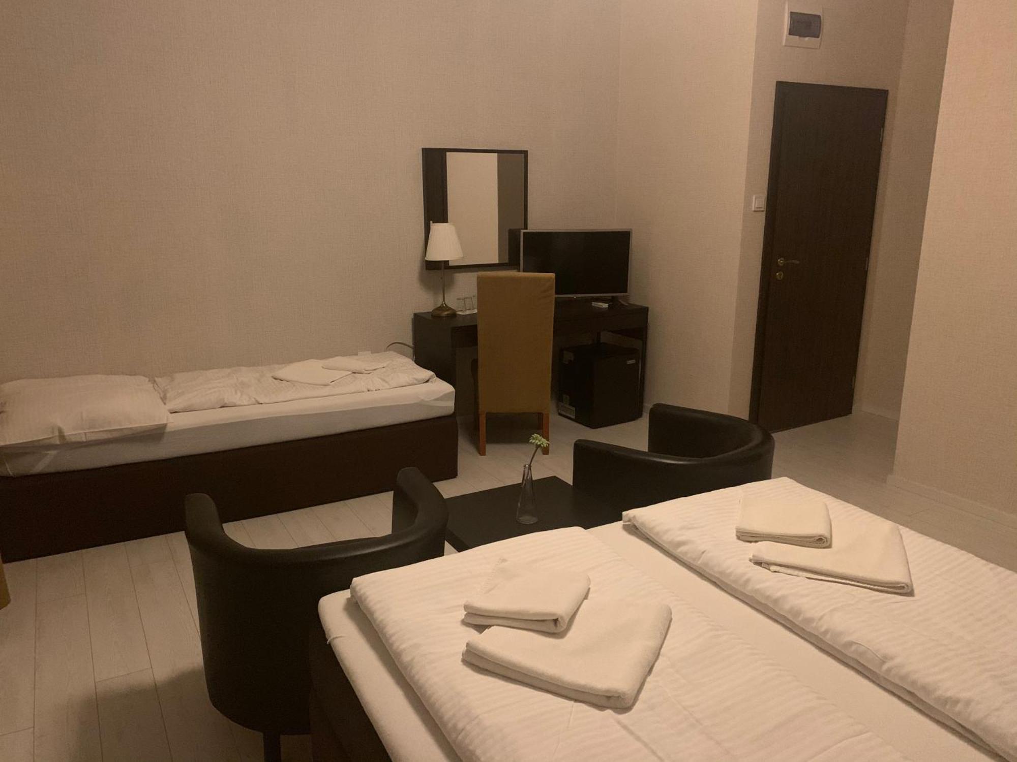 Las Palmas Rooms Штурово Номер фото