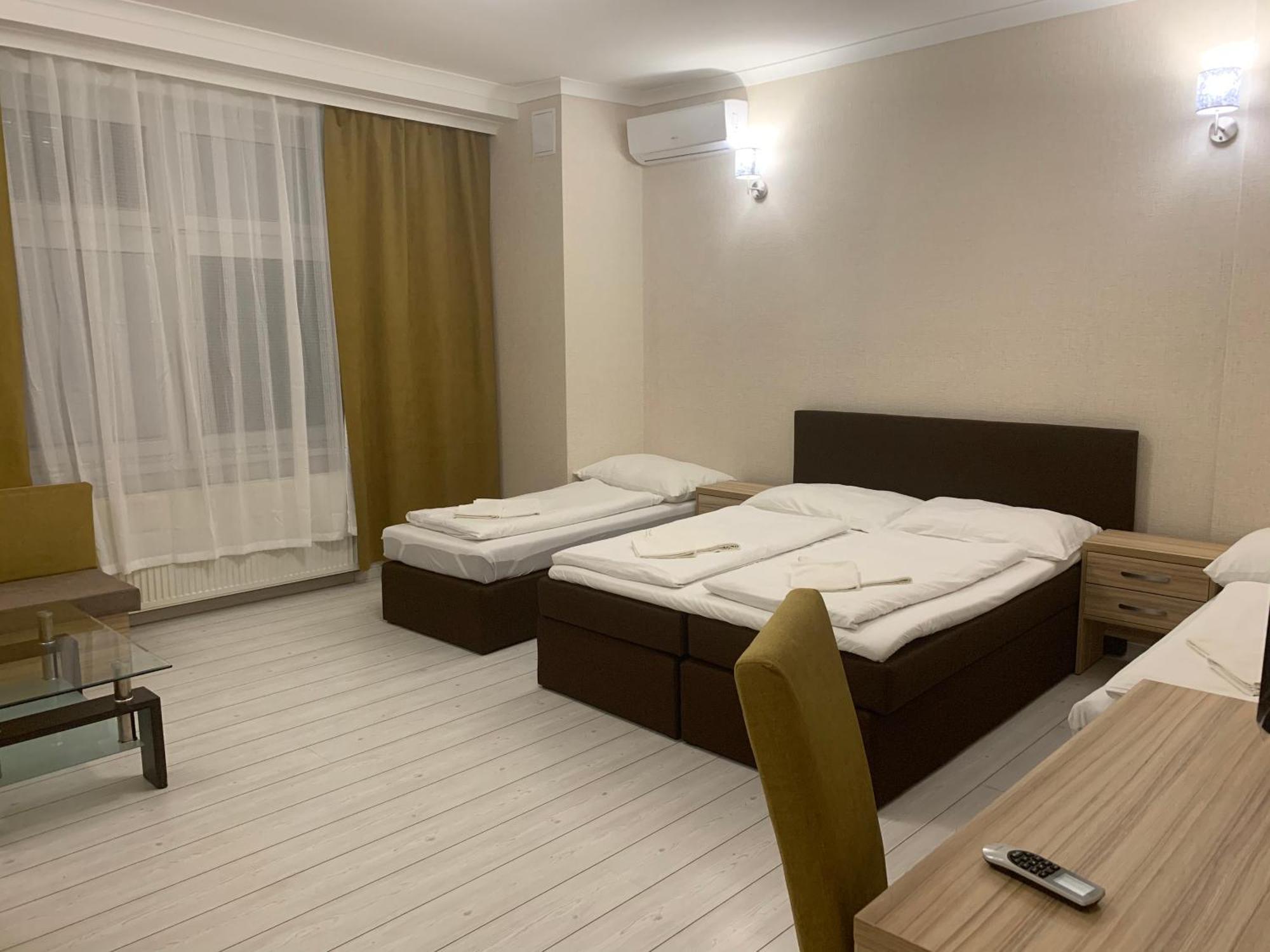 Las Palmas Rooms Штурово Номер фото