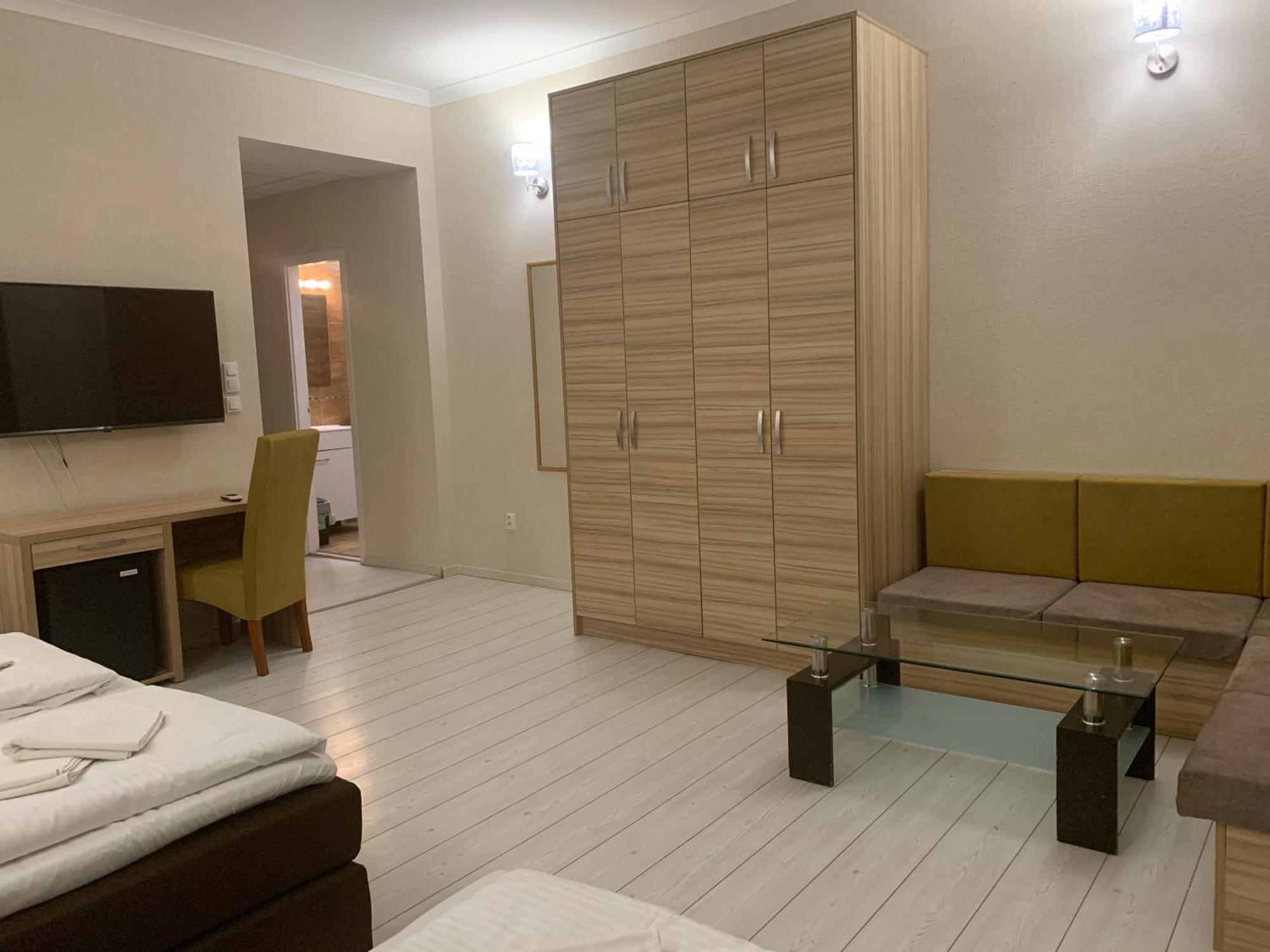 Las Palmas Rooms Штурово Номер фото